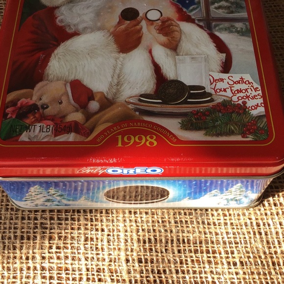 Vintage 1998 Oreo cookie tin. 100 year celebration. - Picture 6 of 10